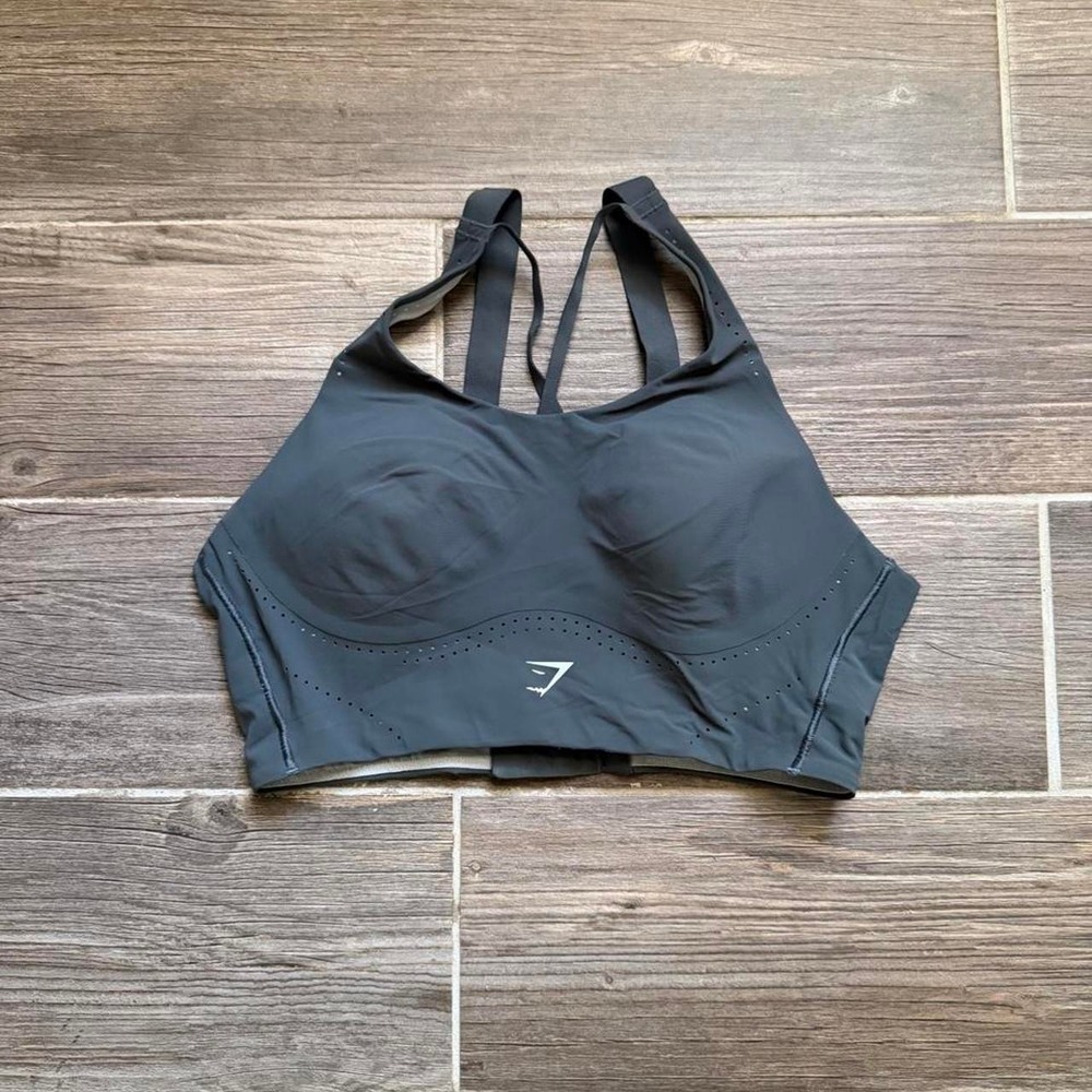 Green Gymshark sports bra size S
